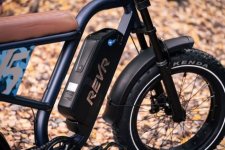 revr-v5-off-road-electric-bike-review-real-wold-testing-removable-battery-700x467.jpg revr-v5-off-road-electric-bike-review-real-wold-testing-removable-battery-700x467.jpg