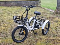 mooncool-tk1-seitlich.jpg mooncool-tk1-seitlich.jpg